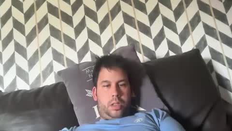 Snapshot of nachosev chatting on 04/10/26, 02:33 jesussevilla online show from 04/10/26, 02:33