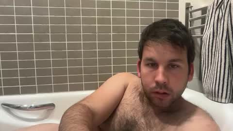 Snapshot of nachosev chatting on 04/24/26, 08:33 jesussevilla online show from 04/24/26, 08:33