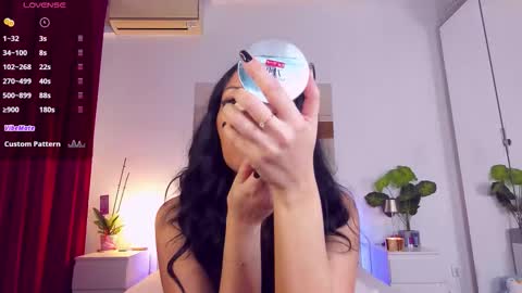 Nadia online show from 11/24/25, 05:34