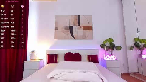 Snapshot of nadeen_ chatting on 03/29/26, 01:33 Nadia online show from 03/29/26, 01:33