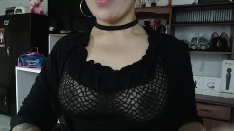 Nadia  online show from 02/02/25, 06:48