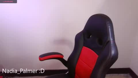 Snapshot of nadia_palmer chatting on 10/30/25, 08:05  Nadi  online show from 10/30/25, 08:05