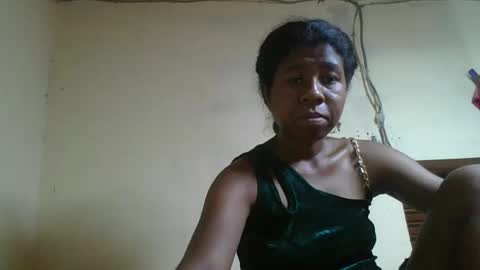 nadiasando online show from 12/02/25, 08:08