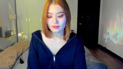 nadiazan online show from 11/23/25, 12:32