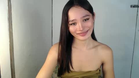 Snapshot of nadiestar chatting on 12/03/24, 12:57 nadiestar online show from 12/03/24, 12:57