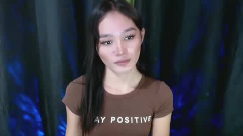 Snapshot of nadiestar chatting on 01/07/25, 12:03 nadiestar online show from 01/07/25, 12:03