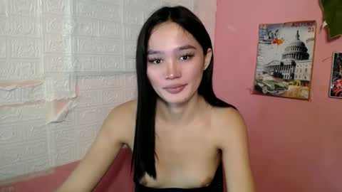 Snapshot of nadiestar chatting on 02/05/25, 11:28 nadiestar online show from 02/05/25, 11:28