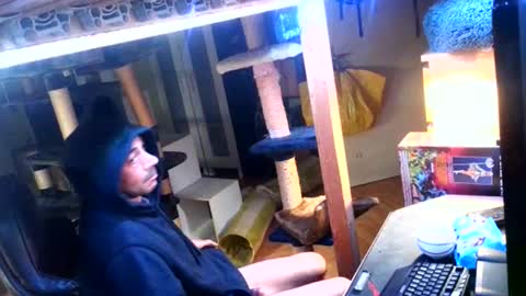 Snapshot of nadine0815 chatting on 04/03/26, 06:55 Mario online show from 04/03/26, 06:55