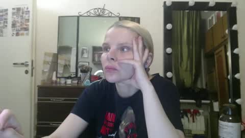 Snapshot of nadyagt chatting on 05/13/26, 09:33 nadyagt online show from 05/13/26, 09:33