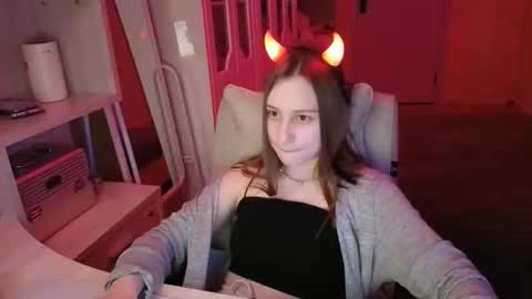 Snapshot of naebina chatting on 10/15/25, 08:20 naebina online show from 10/15/25, 08:20