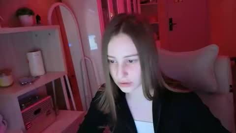 Snapshot of naebina chatting on 10/27/25, 05:33 naebina online show from 10/27/25, 05:33