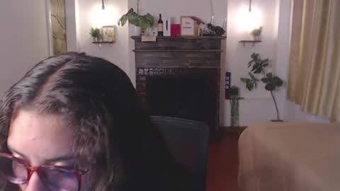 Snapshot of nahala04 chatting on 04/08/26, 02:17 Im Nahala online show from 04/08/26, 02:17