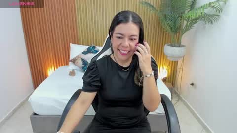 N A H I A online show from 01/31/25, 12:07