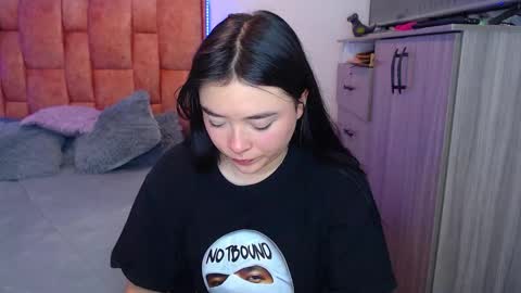 nahia cute     only   online show from 11/12/25, 06:19