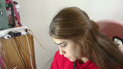 Snapshot of nahiarabiel chatting on 05/20/26, 05:52 nahiarabiel online show from 05/20/26, 05:52