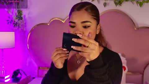 Snapshot of nahiarareina chatting on 07/11/26, 01:14 NahiaraReina online show from 07/11/26, 01:14