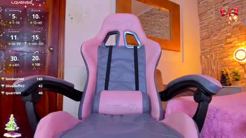 NahiaVictoria  online show from 12/24/24, 07:49