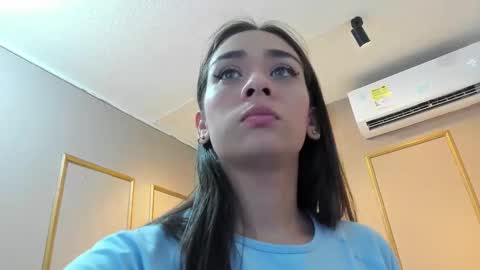 Nahimi online show from 11/08/25, 07:12