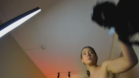 Snapshot of nahimithompson chatting on 05/20/26, 07:20 Nahimi online show from 05/20/26, 07:20