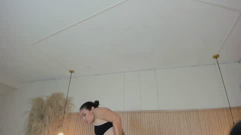 Snapshot of nahimithompson chatting on 07/17/26, 07:19 Nahimi online show from 07/17/26, 07:19