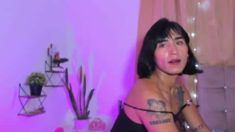  Naomi  online show from 11/10/25, 06:18