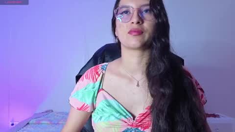Snapshot of nahomi_blaze56eup chatting on 04/14/26, 07:42 valeria online show from 04/14/26, 07:42