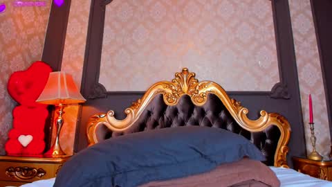 Snapshot of nahomiacosta chatting on 02/16/25, 12:30 Nahomi Acosta online show from 02/16/25, 12:30