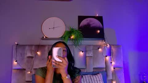  VICTORIA  online show from 10/21/25, 07:36