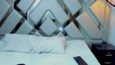 Snapshot of nahomii_hill chatting on 07/23/26, 01:58 Nahomi online show from 07/23/26, 01:58