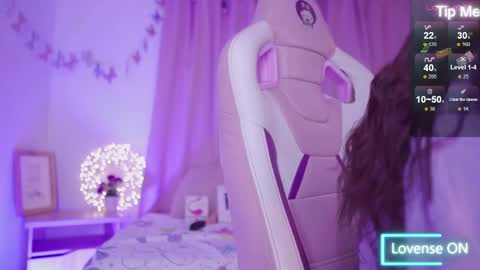 Snapshot of nahomy_2308 chatting on 04/07/26, 11:43 nahomy 2308 online show from 04/07/26, 11:43