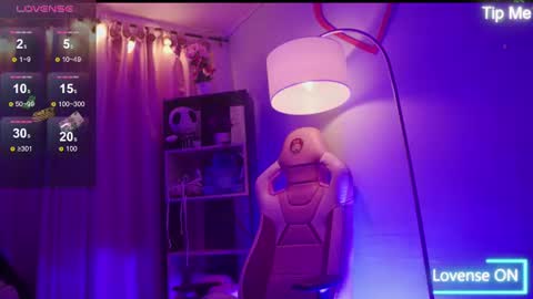 nahomy 2308 online show from 06/12/26, 11:53