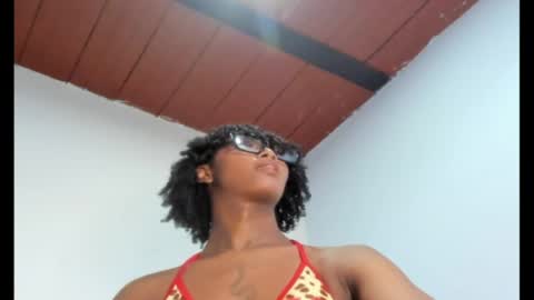 Snapshot of nahomy_james25 chatting on 06/16/26, 11:07 nahomy_james25 online show from 06/16/26, 11:07
