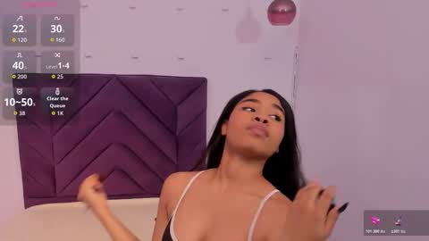 nahomycarterr online show from 11/23/25, 05:02