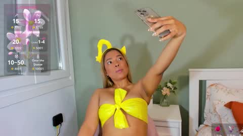 Snapshot of naia_7 chatting on 02/15/26, 10:06 Mile online show from 02/15/26, 10:06