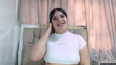 Naia x online show from 01/13/25, 05:33