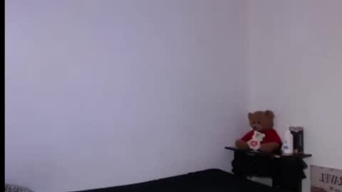 Snapshot of naiakit18 chatting on 03/04/25, 10:27 naiakit18 online show from 03/04/25, 10:27