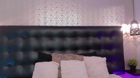 Snapshot of naiaramasson_ chatting on 04/10/26, 12:10 naiaramasson_ online show from 04/10/26, 12:10