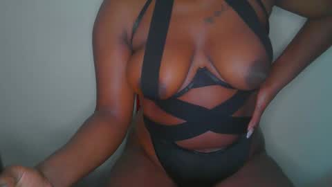 naiebony online show from 02/16/26, 11:45