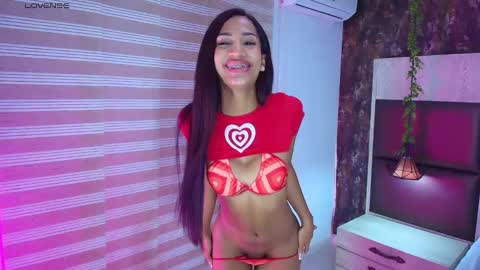 Lia online show from 01/29/25, 01:17