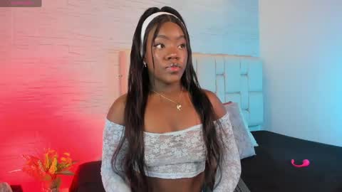 Snapshot of naina_deivis33 chatting on 04/14/26, 03:34 naina deivis33 online show from 04/14/26, 03:34