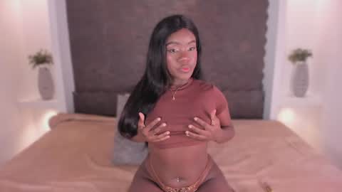 Snapshot of naina_deivis33 chatting on 07/07/26, 03:42 naina deivis33 online show from 07/07/26, 03:42