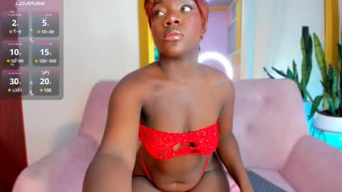 Snapshot of nainadeivis chatting on 02/19/25, 08:31 Naina online show from 02/19/25, 08:31