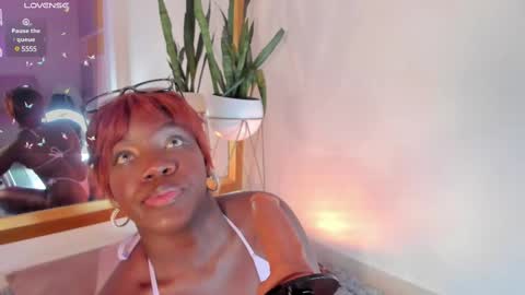 Snapshot of nainadeivis chatting on 02/22/25, 08:31 Naina online show from 02/22/25, 08:31