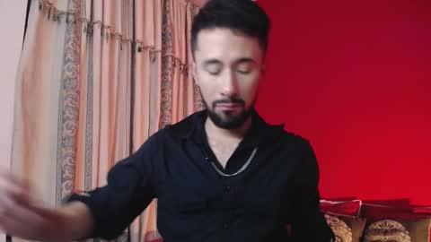 Snapshot of nainpaulo chatting on 11/09/25, 01:37 nainpaulo online show from 11/09/25, 01:37