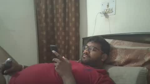 Snapshot of nairanandu28 chatting on 05/08/26, 06:19 NAIRANANDU28 online show from 05/08/26, 06:19