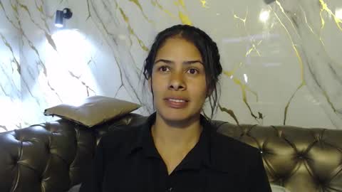 nairobi8 online show from 10/24/25, 10:06