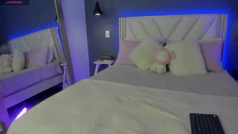 Snapshot of naishaford_1 chatting on 03/06/26, 03:47 Naisha Ford online show from 03/06/26, 03:47