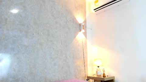Snapshot of naisharousell chatting on 07/02/26, 03:23 Naisha Rousell online show from 07/02/26, 03:23