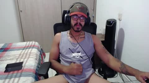 Snapshot of naitsihrc chatting on 03/09/25, 07:26 Nait online show from 03/09/25, 07:26