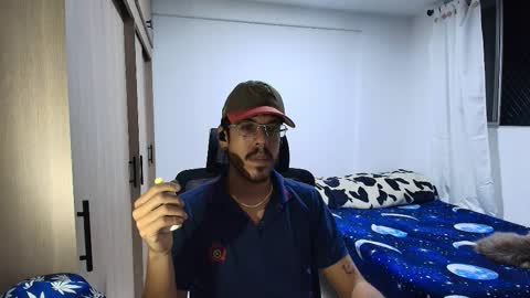 Snapshot of naitsihrc chatting on 11/29/25, 03:09 Nait online show from 11/29/25, 03:09